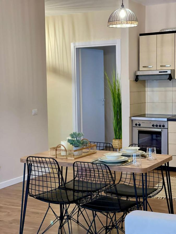 Mh Apartment, Free Parking, Flexible Check In Tirana